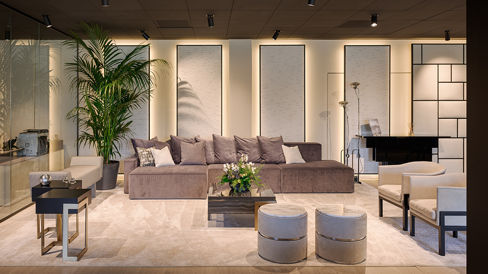 Inedito/Asnaghi showroom