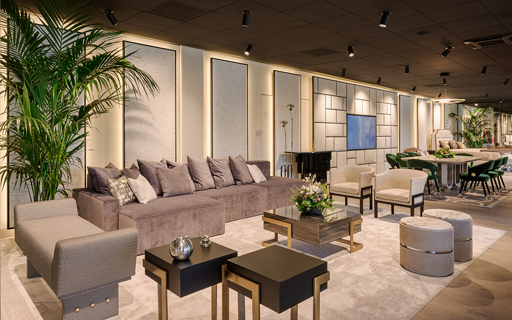 Inedito/Asnaghi showroom